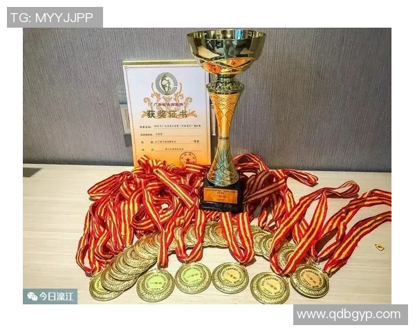 泰州战队勇夺佳绩展现团队精神凝聚力量推动竞技事业新发展 泰州战队勇夺佳绩展现团队精神凝聚力量推动竞技事业新发展